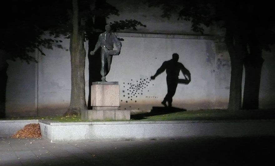 creative-interactive-street-art-lituânia estátua