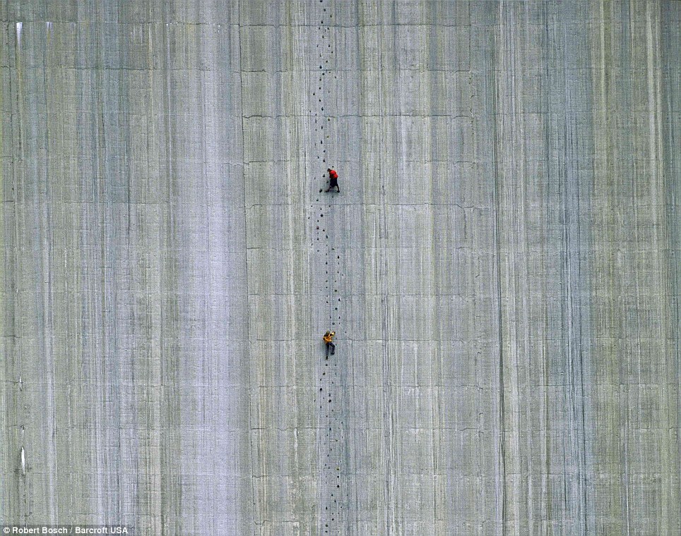 parede de escalada barragem suiça
