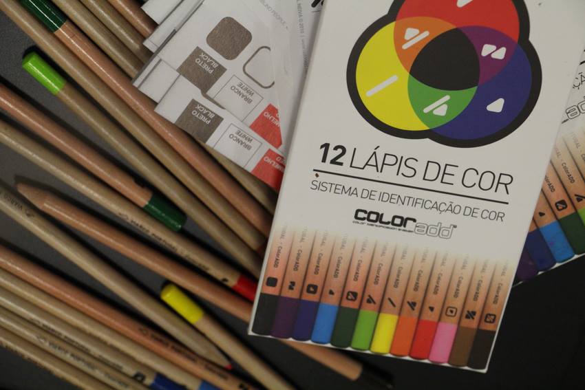 lápis de cor daltónicos coloradd