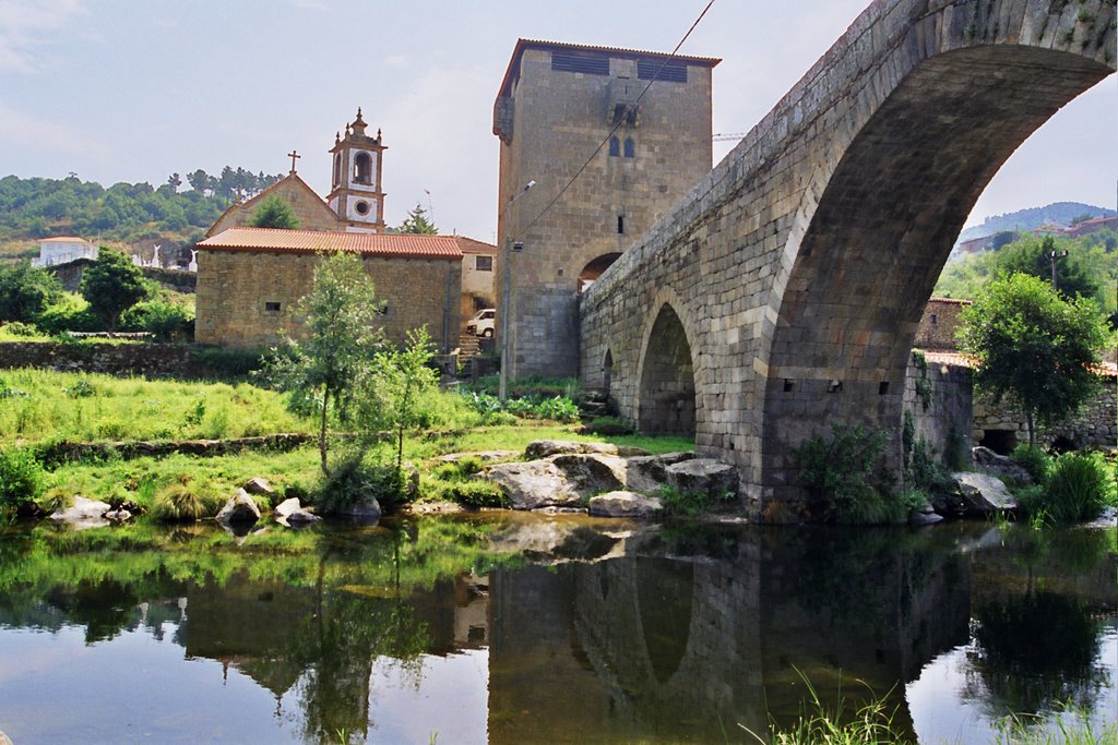 Ponte de Ucanha Tarouca