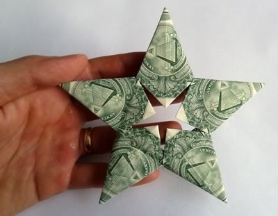 nota dobrada em estrala origami
