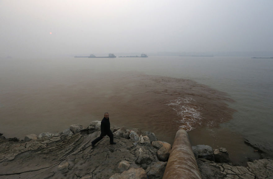 china poluição descarga yangtze rio
