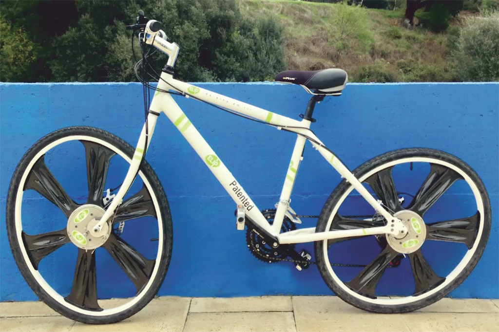 A ELIP é a primeira bicicleta cujas rodas não são redondas e é uma invenção portuguesa.