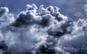 nuvens e tempestades
