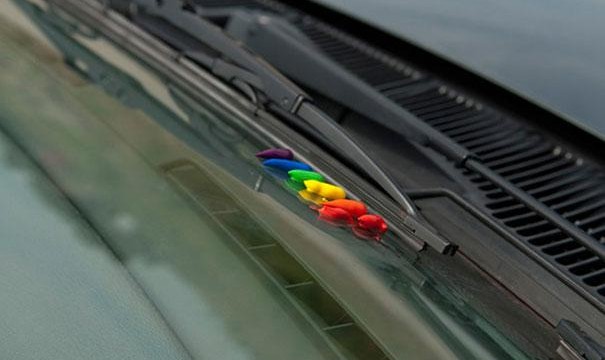 lápis de cera limpa parabrisas arco-íris