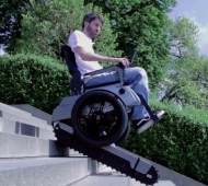 cadeira de rodas escadas
